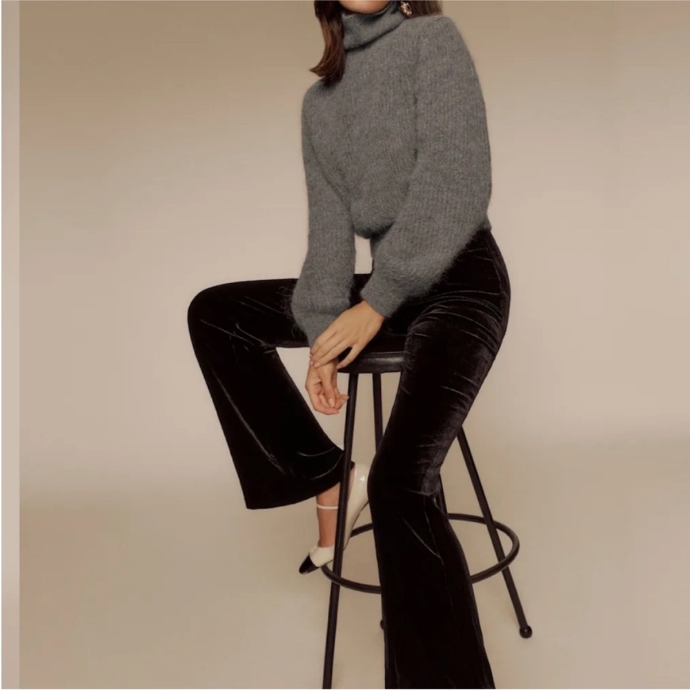 Reformation Cosmia Alpaca Grey Sweater - Picture 2 of 11